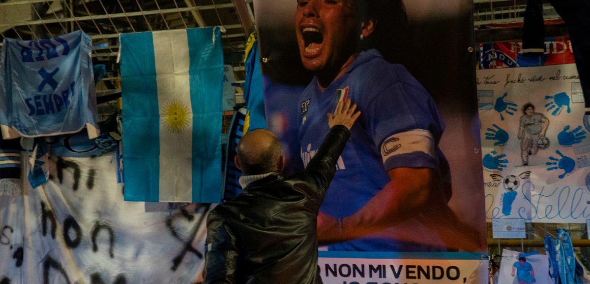 Maradona gölgesi artık yok!